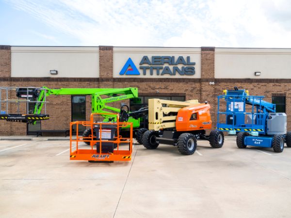 NEW ARTICULATING BOOM LIFTS