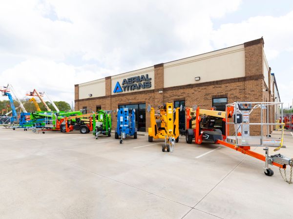 NEW TOWABLE BOOM LIFTS