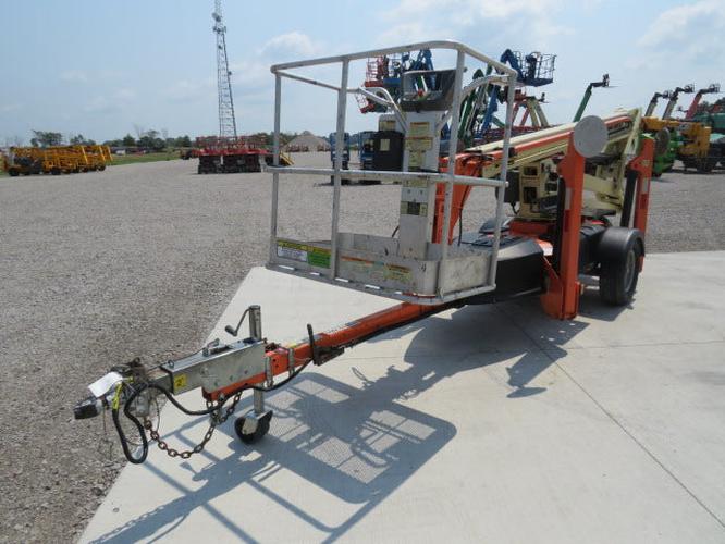 Used 2019 JLG T350 Towable Boom Lift, photo 2