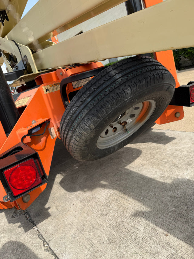 Used 2019 JLG T500J Towable Boom Lift