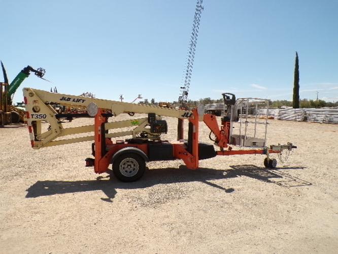 Used 2019 JLG T350 Towable Boom Lift, photo 4