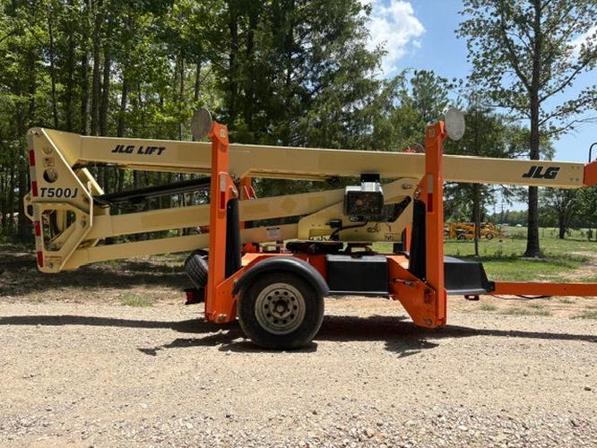 Used 2019 JLG T500J Towable Boom Lift, photo 2