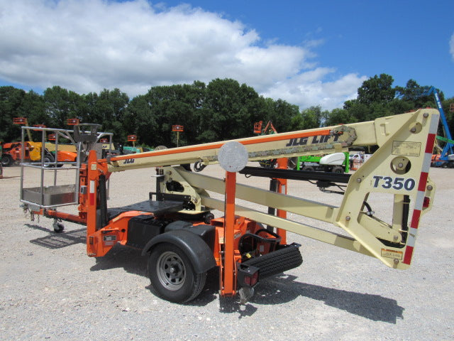 Used 2019 JLG T350 Towable Boom Lift