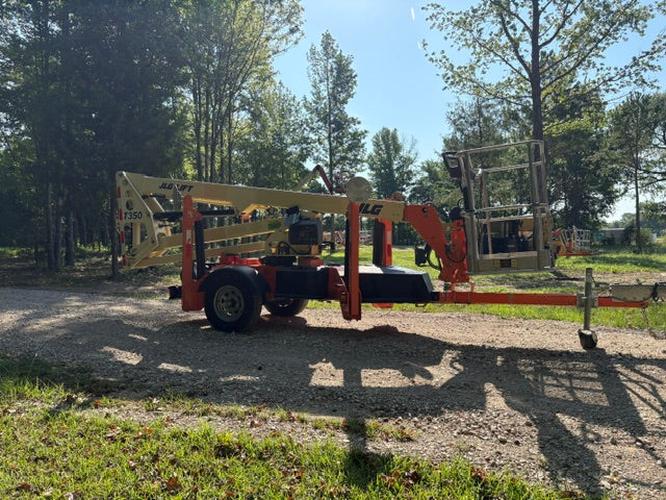 Used 2019 JLG T350 Towable Boom Lift, photo 2