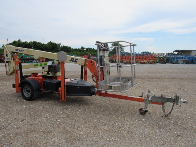 Used 2019 JLG T350 Towable Boom Lift