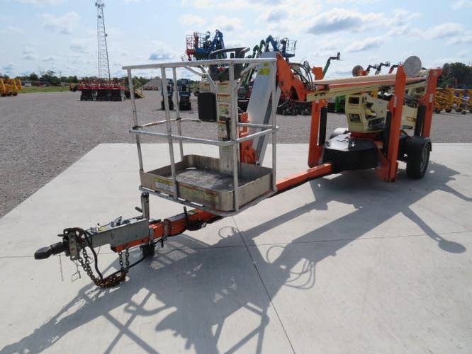 Used 2020 JLG T500J Towable Boom Lift, photo 2