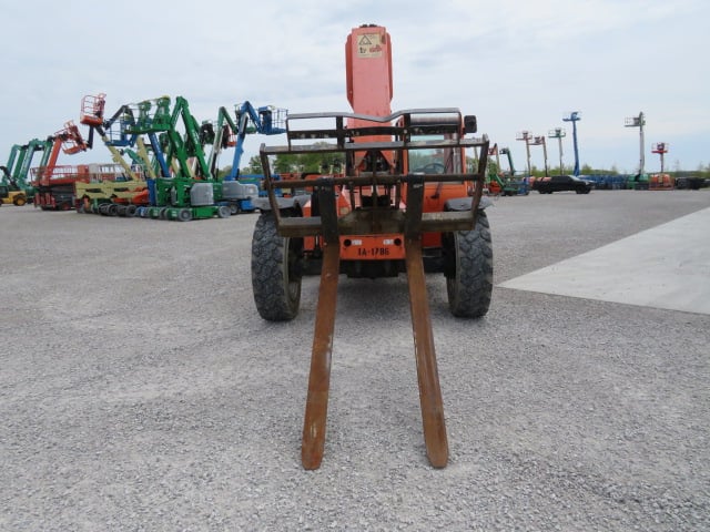 Used 2015 SKYTRAK 6042 Telehandler Forklift