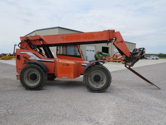 Used 2015 SKYTRAK 6042 Telehandler Forklift