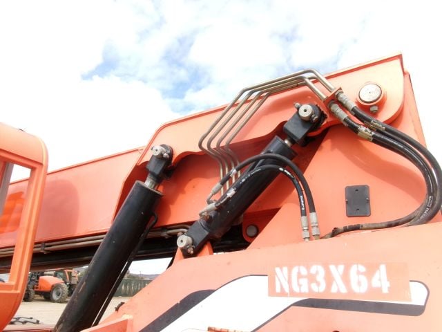 Used 2015 SKYTRAK 6042 Telehandler Forklift