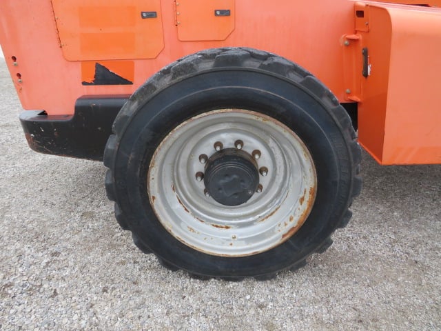 Used 2016 SKYTRAK 8042 Telehandler Forklift