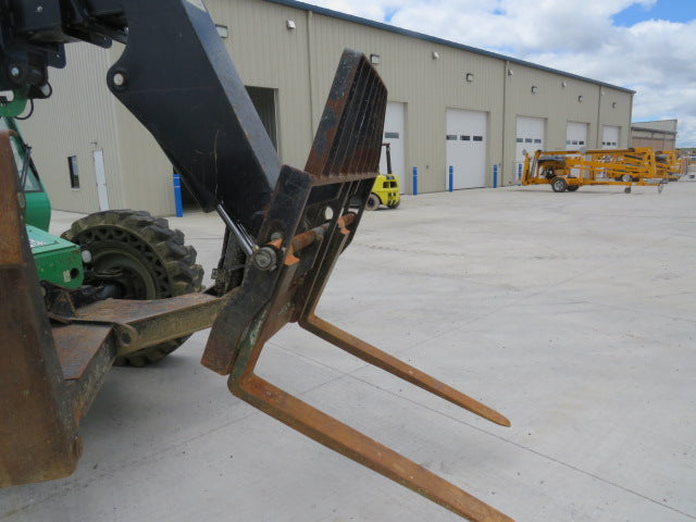 Used 2015 SKYTRAK 10054 Telehandler Forklift