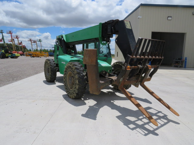 Used 2015 SKYTRAK 10054 Telehandler Forklift