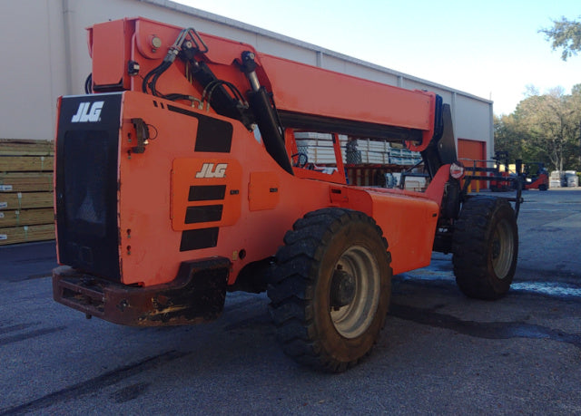 Used 2016 SKYTRAK 8042 Telehandler Forklift
