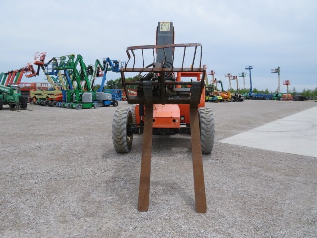 Used 2016 SKYTRAK 6042 Telehandler Forklift