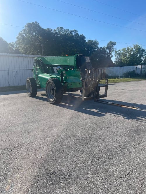 Used 2016 SKYTRAK 6042 Telehandler Forklift