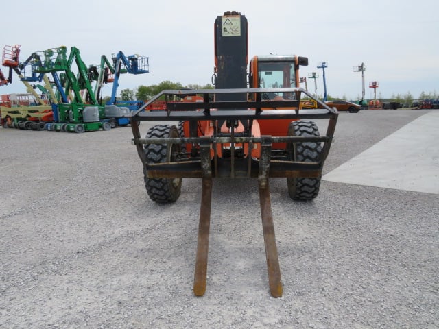 Used 2017 SKYTRAK 6042 Telehandler Forklift