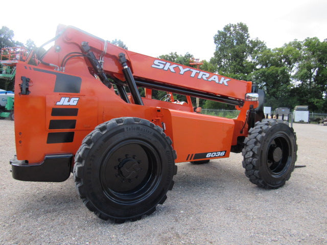 Used 2017 SKYTRAK 6036 Telehandler Forklift