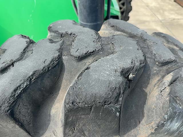 Used 2017 SKYTRAK 8042 Telehandler Forklift