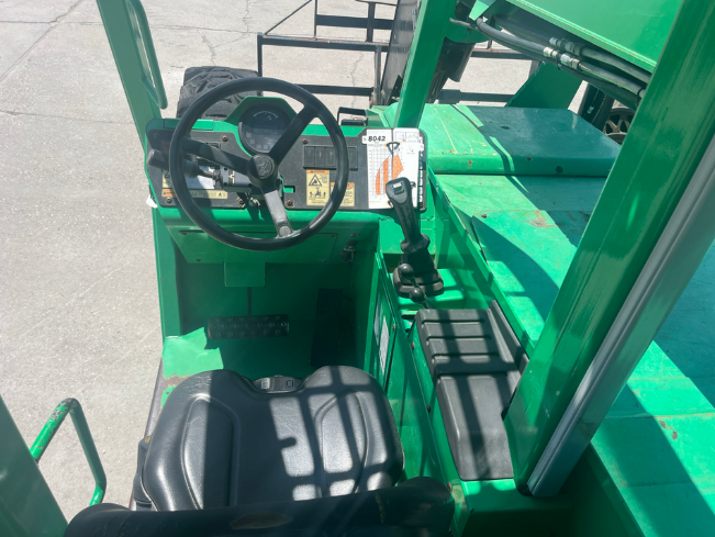 Used 2017 SKYTRAK 8042 Telehandler Forklift