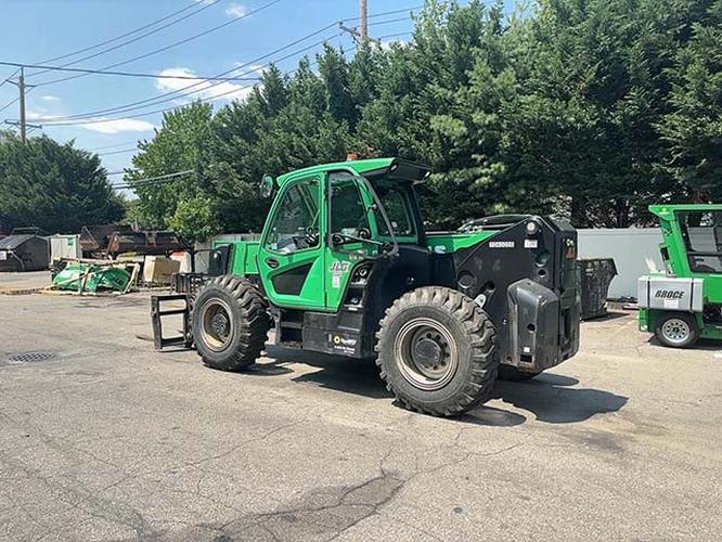 Used 2017 JLG 1644 Telehandler Forklift, photo 3