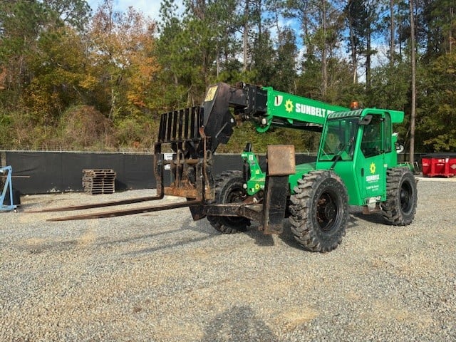 Used 2017 SKYTRAK 10042 Telehandler Forklift