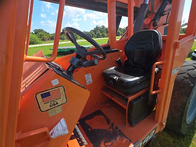 Used 2018 SKYTRAK 6042 Telehandler Forklift