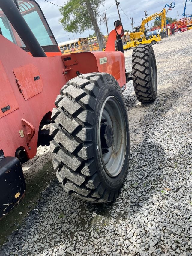 Used 2018 SKYTRAK 6042 Telehandler Forklift