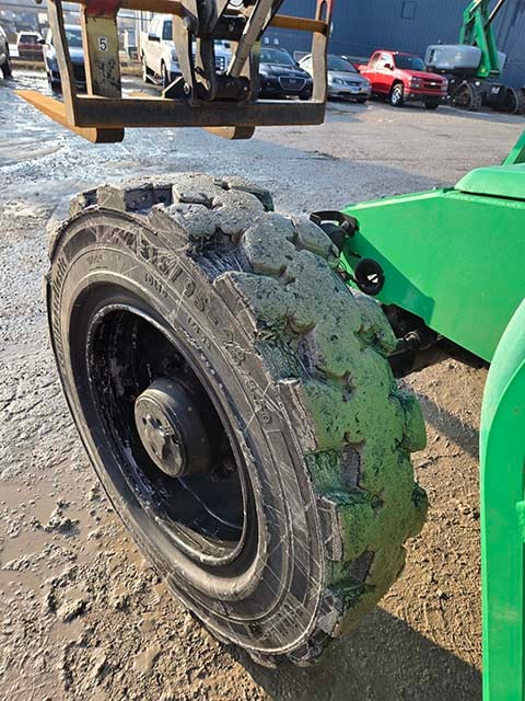 Used 2018 SKYTRAK 8042 Telehandler Forklift