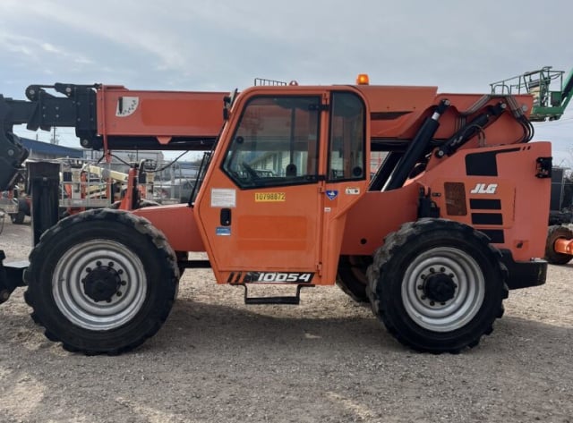 Used 2018 SKYTRAK 10054 Telehandler Forklift