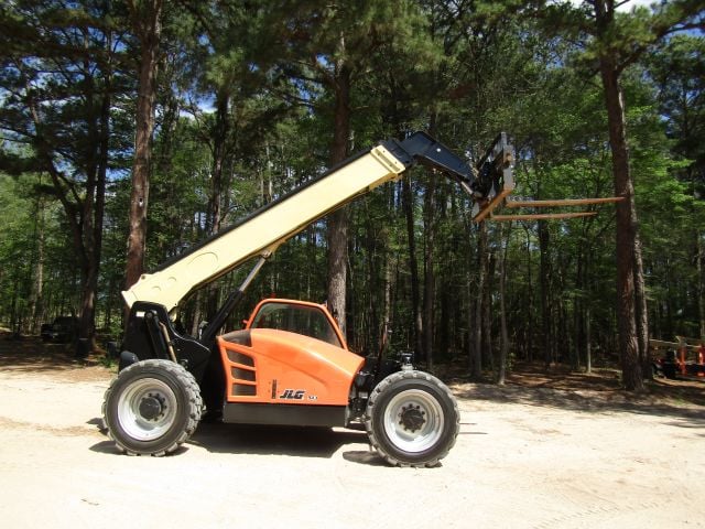 Used 2019 JLG 943 Telehandler Forklift