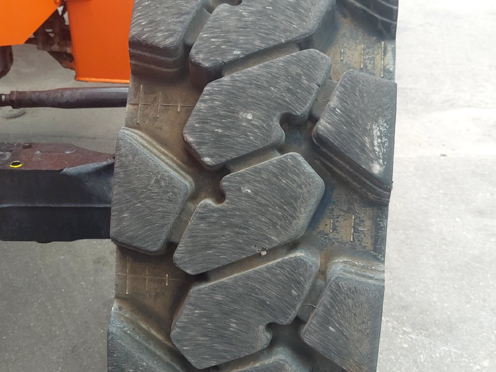 Used 2019 SKYTRAK 10054 Telehandler Forklift