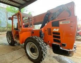 Used 2019 SKYTRAK 8042 Telehandler Forklift