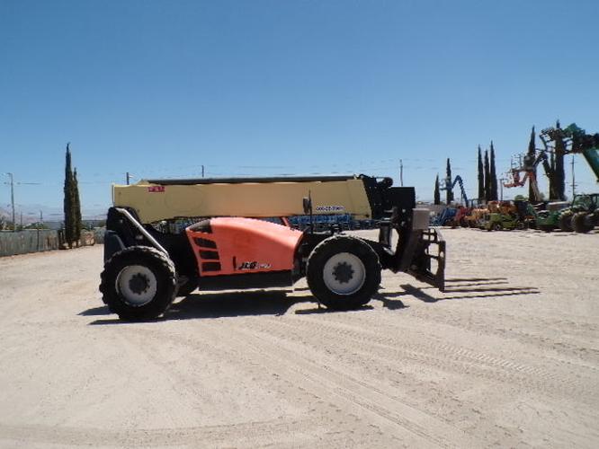 Used 2019 JLG 1255 Telehandler Forklift, photo 5