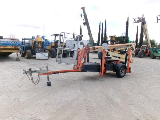 Used 2019 JLG T350 Towable Boom Lift, photo 2
