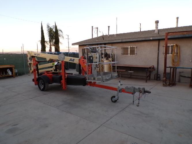 Used 2019 JLG T350 Towable Boom Lift, photo 2