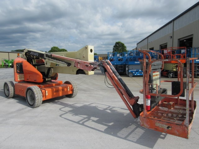Used 2013 JLG E450AJ Articulating Boom Lift