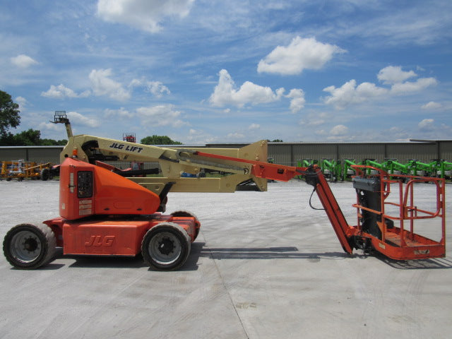 Used 2014 JLG E450AJ Articulating Boom Lift