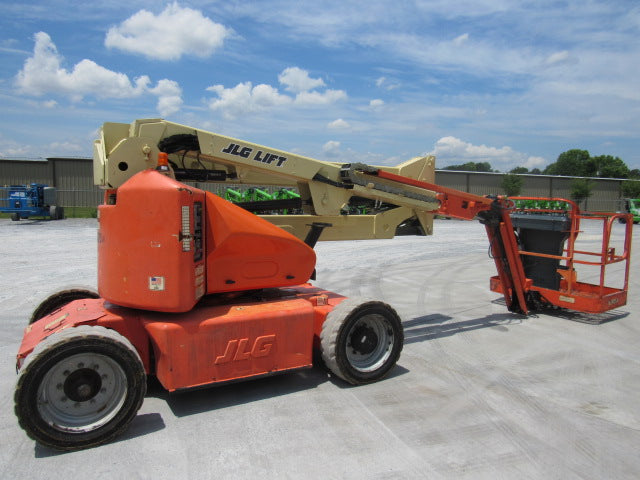 Used 2014 JLG E450AJ Articulating Boom Lift