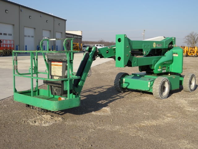 Used 2015 JLG E450AJ Articulating Boom Lift