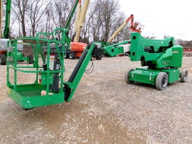 Used 2015 JLG E400AJPN Articulating Boom Lift