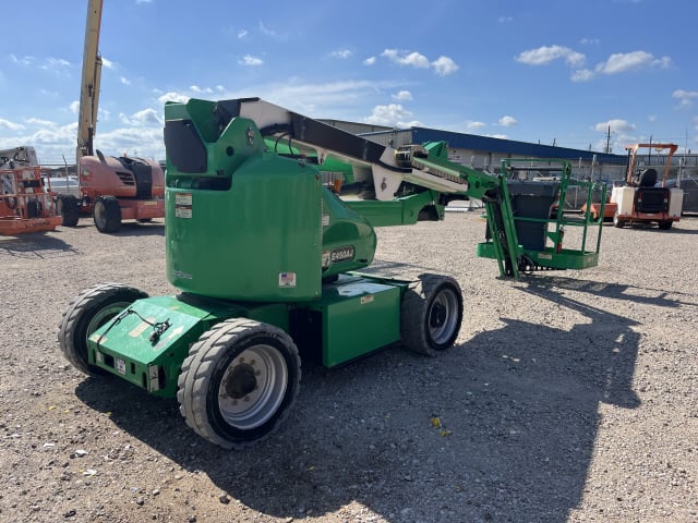 Used 2016 JLG E450AJ Articulating Boom Lift