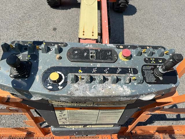 Used 2016 JLG 600S Telescopic Boom Lift