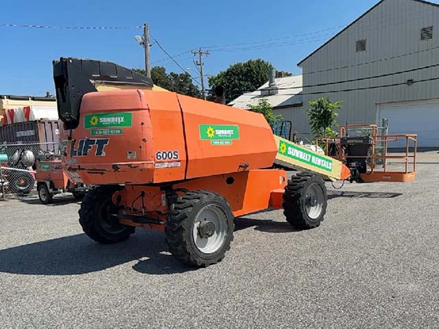 Used 2016 JLG 600S Telescopic Boom Lift