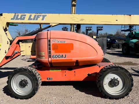 Used 2017 JLG 600AJ Articulating Boom Lift