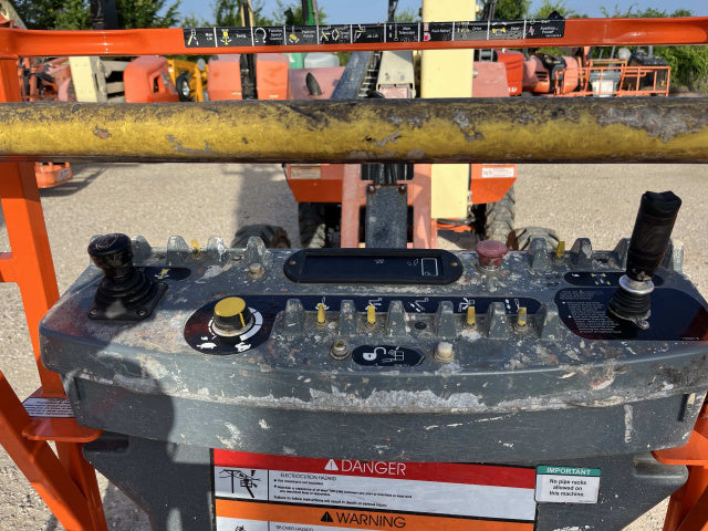 Used 2018 JLG 340AJ Articulating Boom Lift