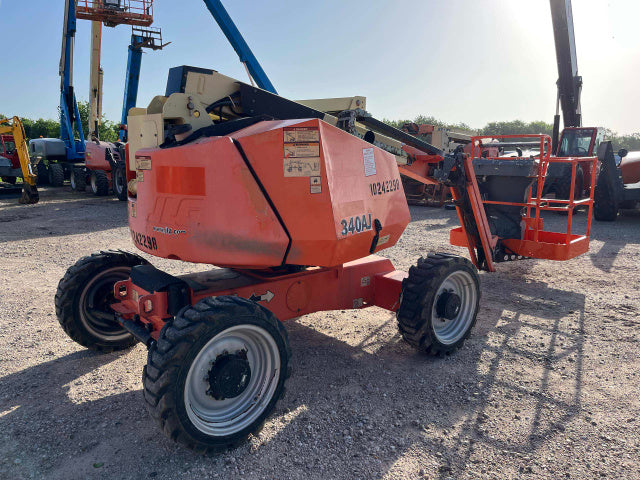 Used 2018 JLG 340AJ Articulating Boom Lift