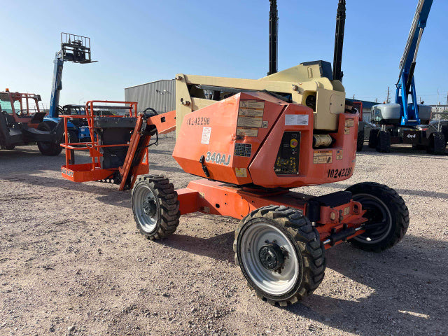 Used 2018 JLG 340AJ Articulating Boom Lift
