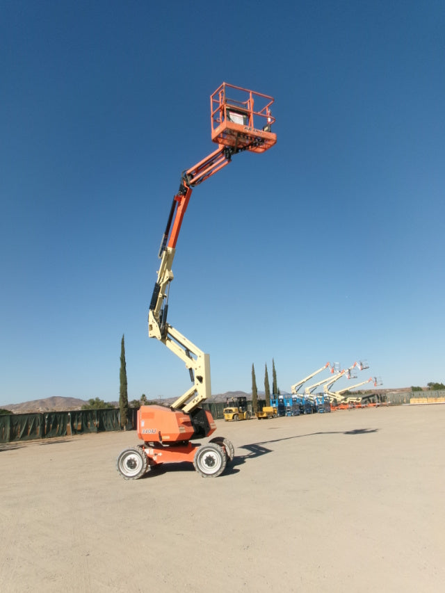 Used 2018 JLG 340AJ Articulating Boom Lift