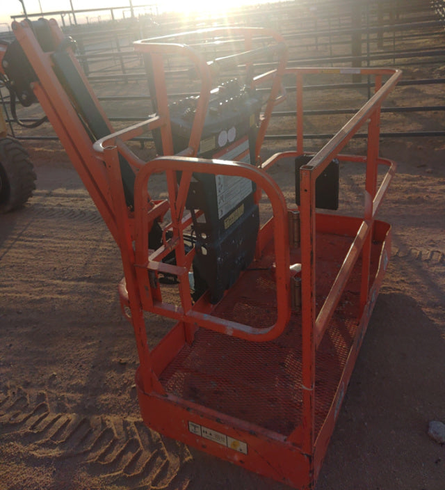Used 2018 JLG 450AJ Articulating Boom Lift