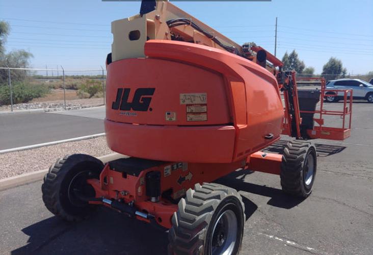 Used 2018 JLG 450AJ Articulating Boom Lift, photo 2